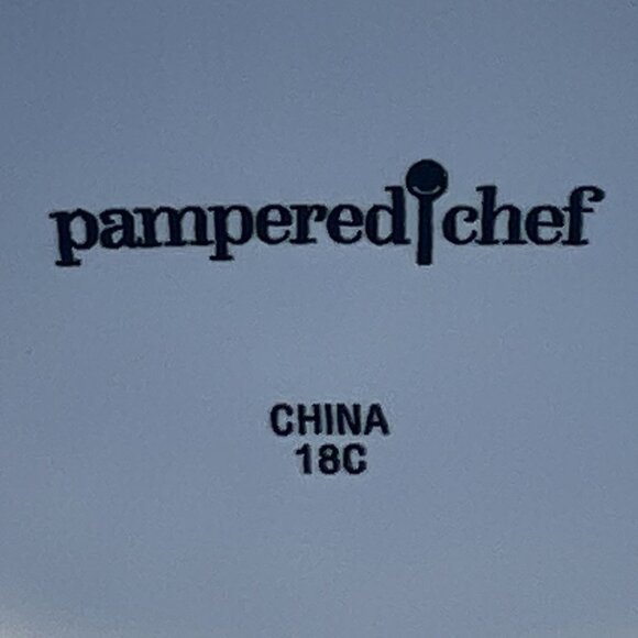 Pampered Chef White Breakfast Sandwich Maker With Lid & Inserts Dishwasher Safe - Picture 2 of 15